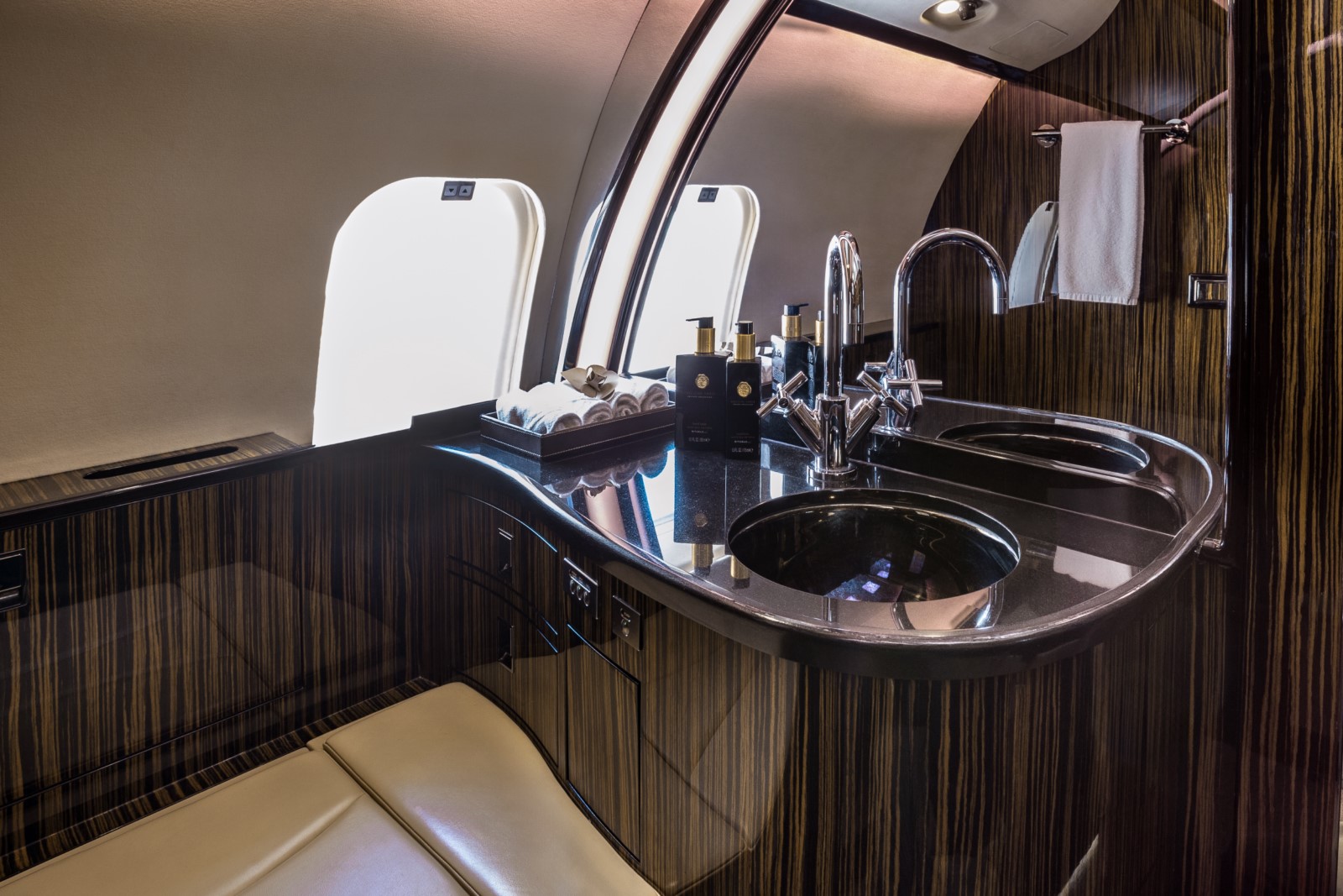 Aircraft photo