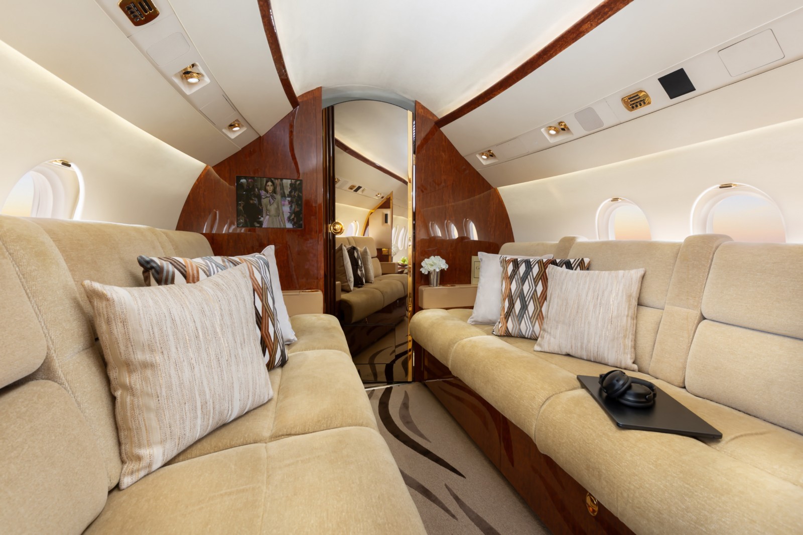 Aircraft photo