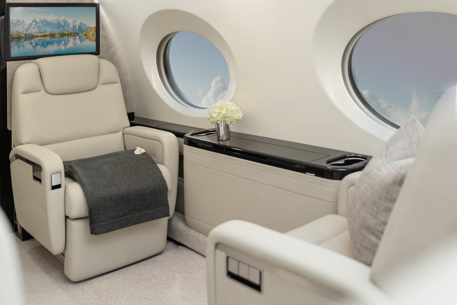 Why choose Global Jet for your private jet travel to Geneva