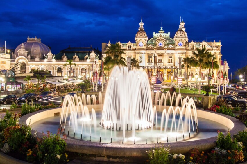 Why travel through private aviation to Geneva ?