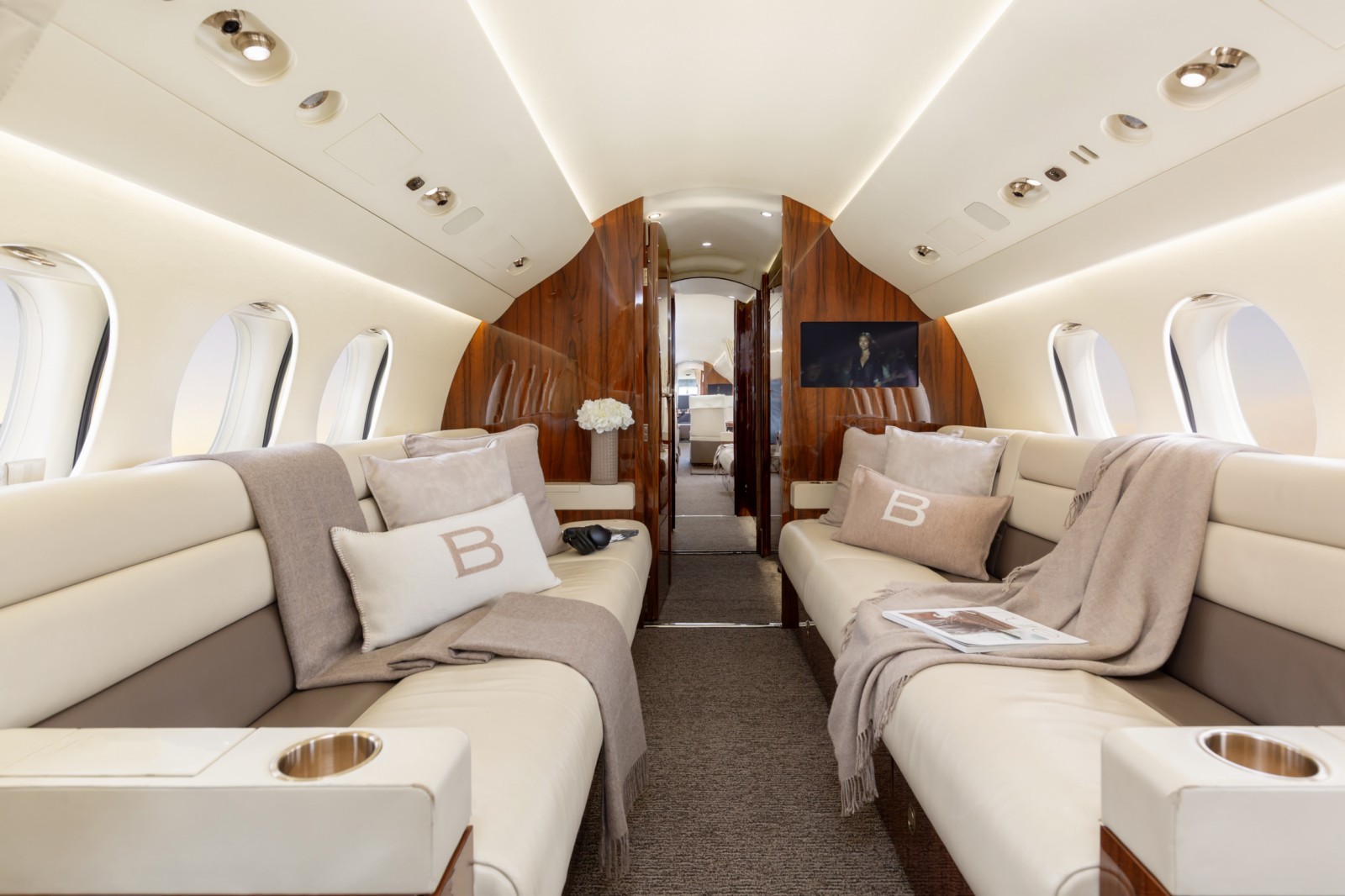 Aircraft photo